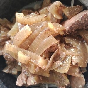 【簡単】玉ねぎと豚バラ薄切り肉のスタミナ丼